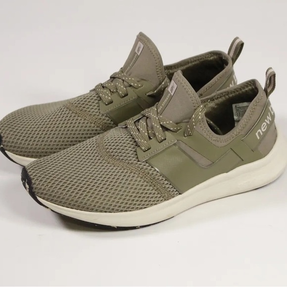 New Balance Nergize Sneaker - Picture 1 of 4